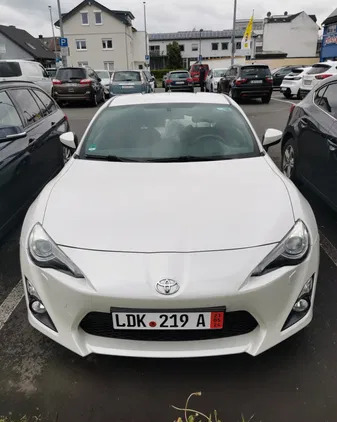 toyota kujawsko-pomorskie Toyota GT86 cena 76000 przebieg: 142000, rok produkcji 2013 z Toruń